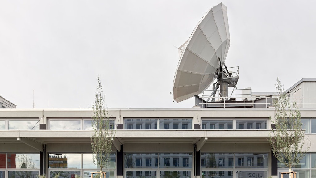 Ehemalige Industriehalle am Standort Leutschenbach, umgebaut zum Radiostudio von SRF.
