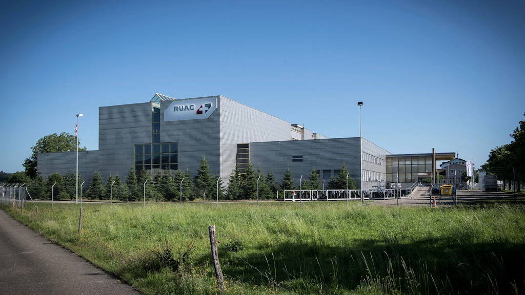 Das Bild zeigt ein Gebäude der RUAG MRO Holding AG.